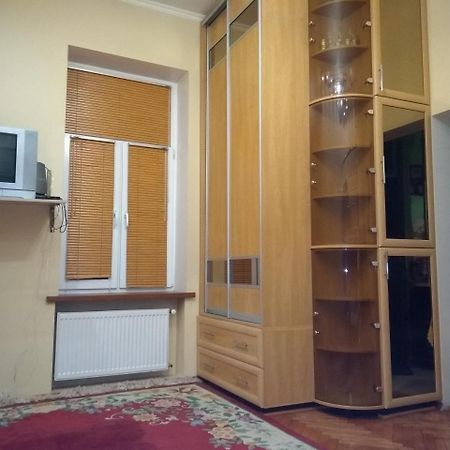 Pleasurable Apartment Near The Khotkevych Palace Leópolis Exterior foto